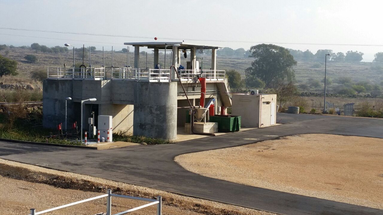 מפעל ניטול שפכי מים